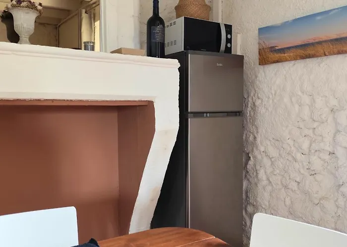 Chateau Lafite Monteil - Proche Bordeaux Salleboeuf